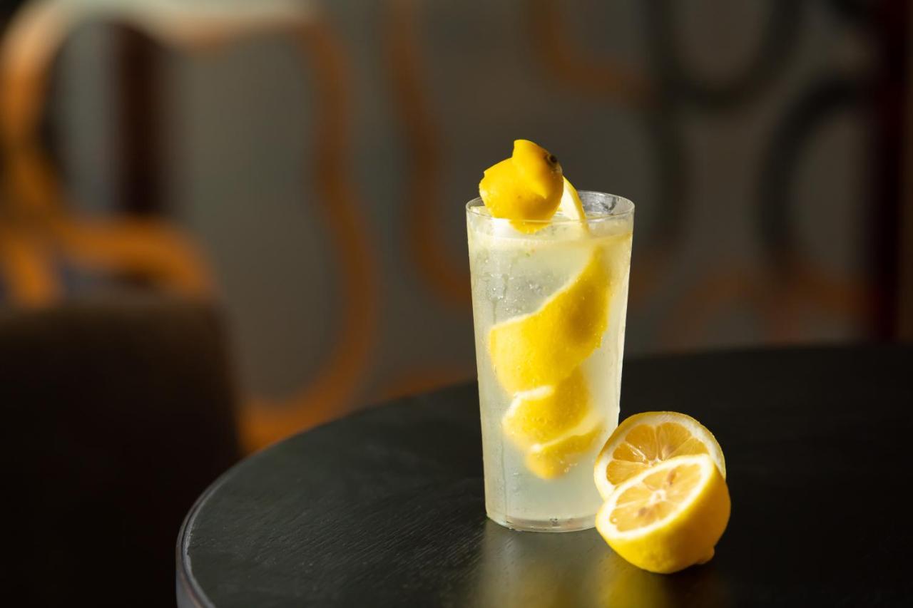 Hyatt Centric Канандзава Экстерьер фото A lemon drop