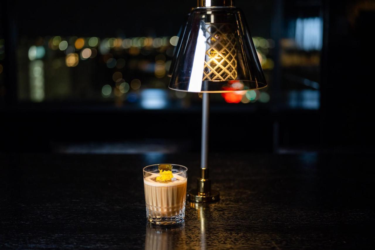 Hyatt Centric Канандзава Экстерьер фото A Clover Club cocktail